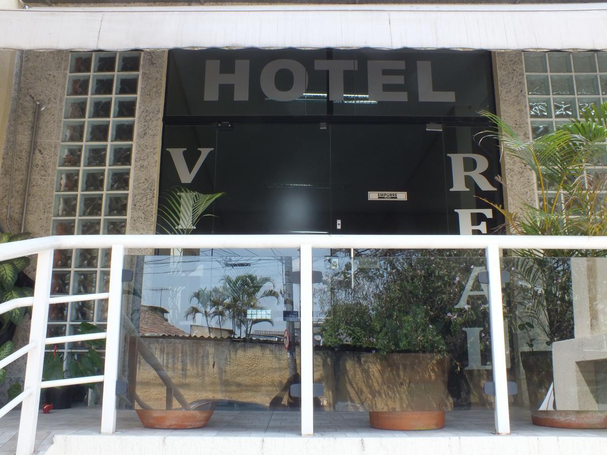 Hotel Villa Real 과룰류스 외부 사진