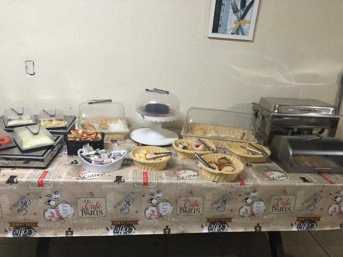 Hotel Villa Real 과룰류스 외부 사진